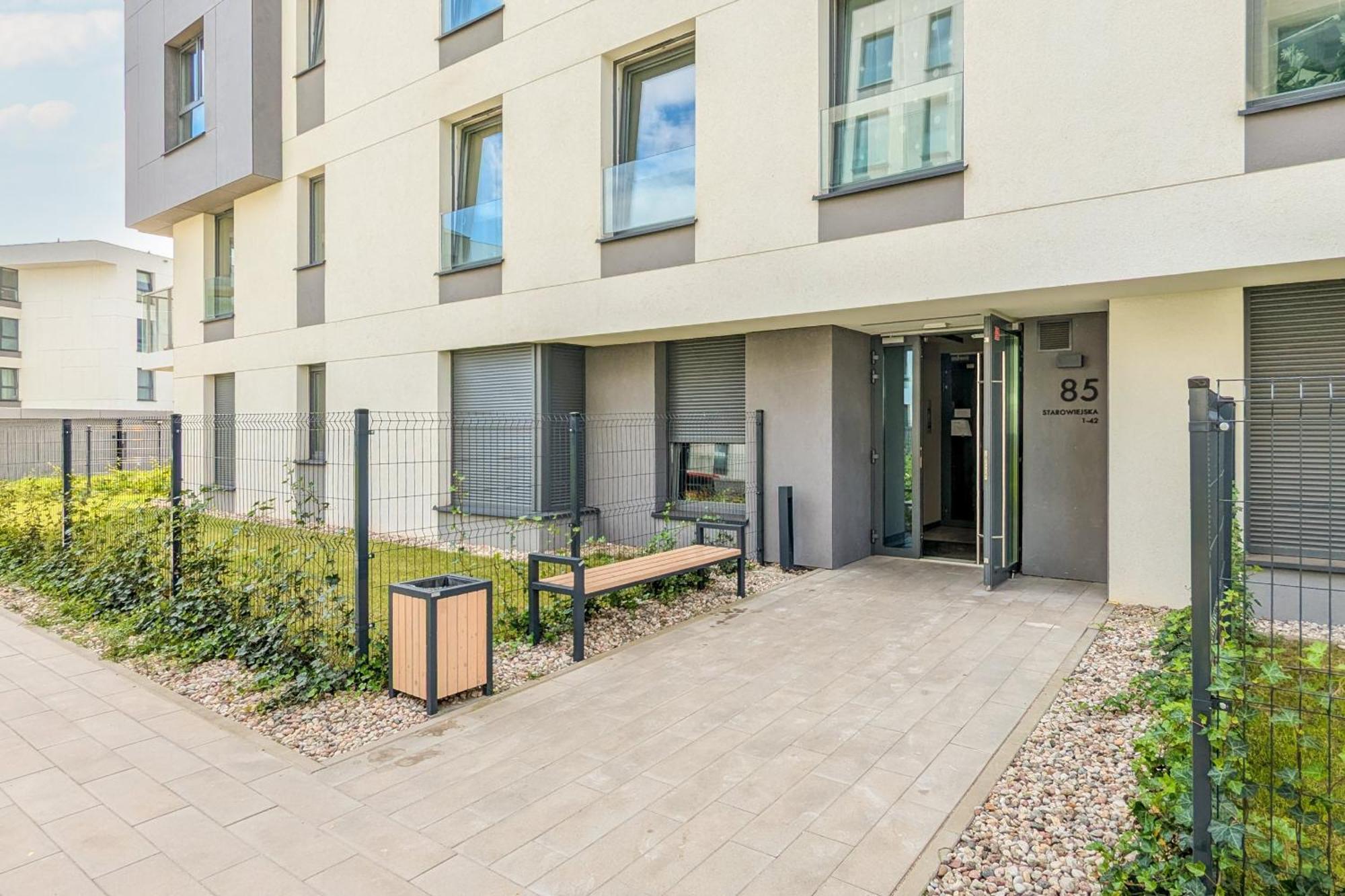 Sea And Stadium Apartments In Good Design With Parking & Garden By Rent Like Home Гданьск Экстерьер фото
