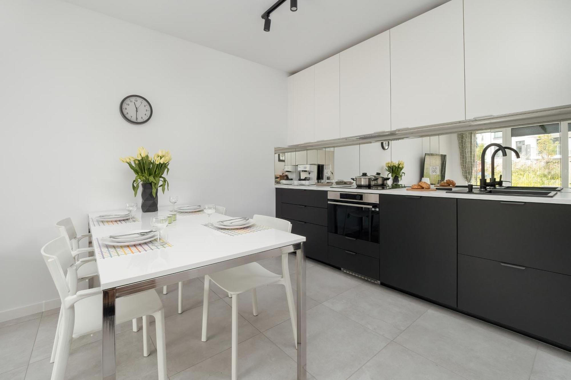Sea And Stadium Apartments In Good Design With Parking & Garden By Rent Like Home Гданьск Экстерьер фото